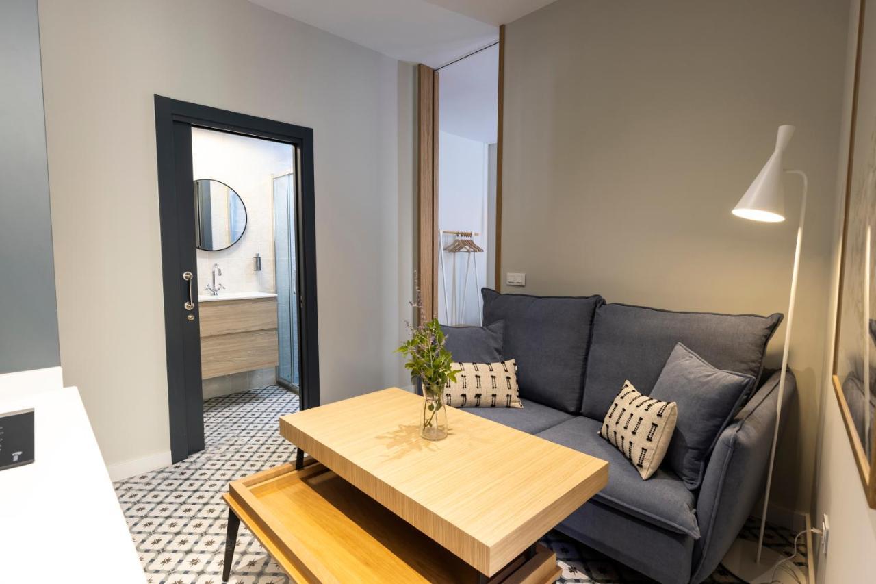Apartamentos El Patio, Plaza Mayor ตรูคีโย ภายนอก รูปภาพ